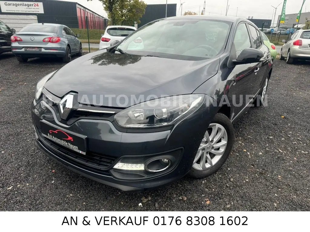 Photo 1 : Renault Megane 2014 Essence