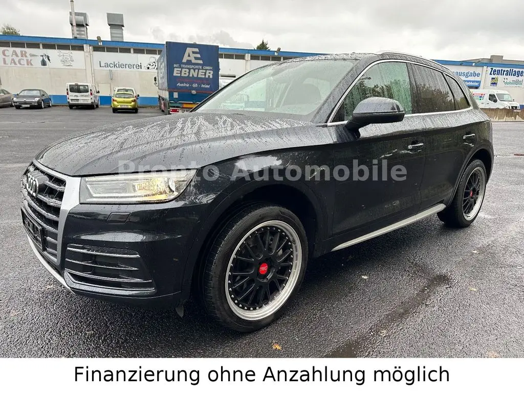 Photo 1 : Audi Q5 2017 Essence