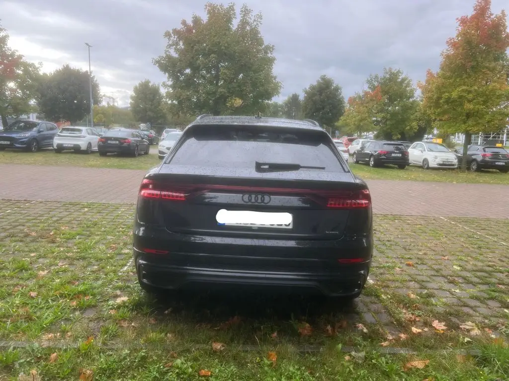 Photo 1 : Audi Q8 2022 Diesel