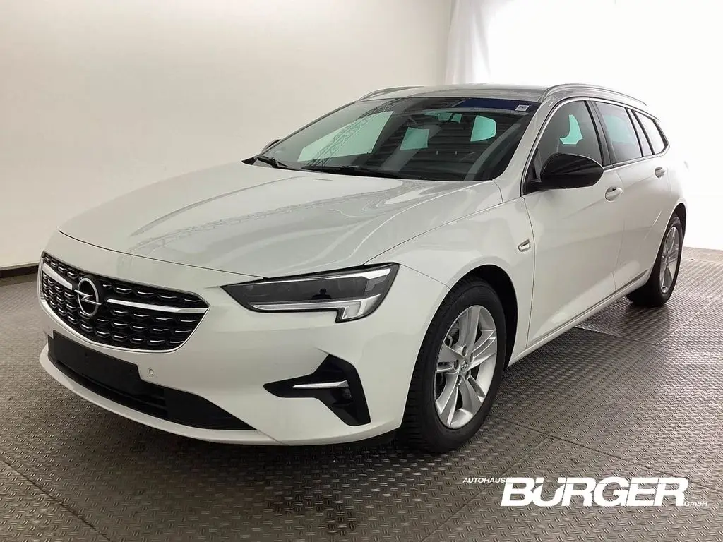 Photo 1 : Opel Insignia 2022 Diesel