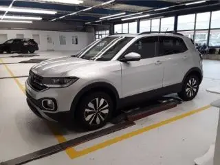 Photo 1 : Volkswagen T-cross 2023 Essence