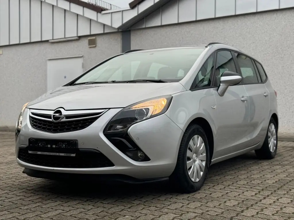 Photo 1 : Opel Zafira 2015 Diesel