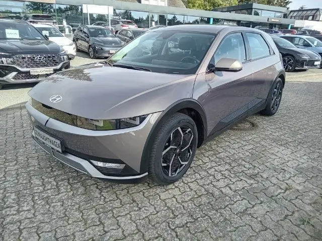 Photo 1 : Hyundai Ioniq 2021 Non renseigné