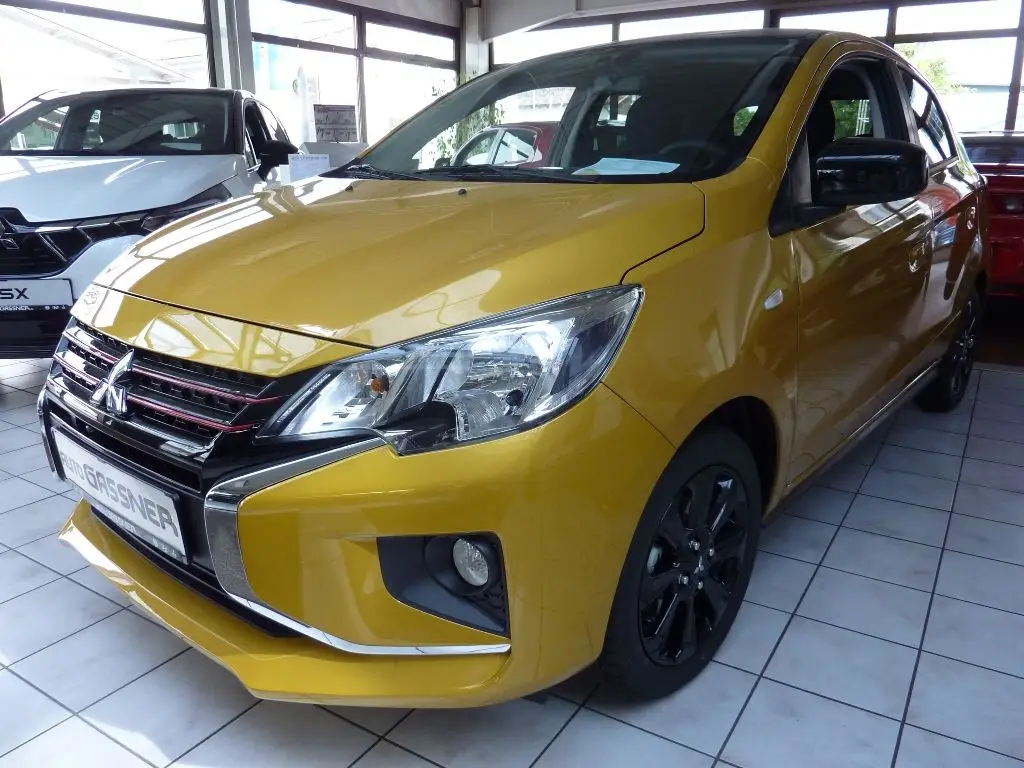 Photo 1 : Mitsubishi Space Star 2024 Petrol