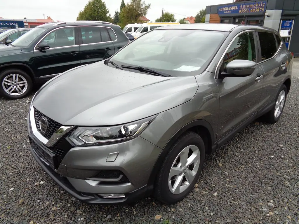 Photo 1 : Nissan Qashqai 2018 Petrol