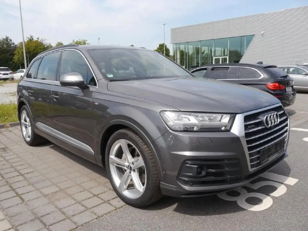 Photo 1 : Audi Q7 2019 Diesel