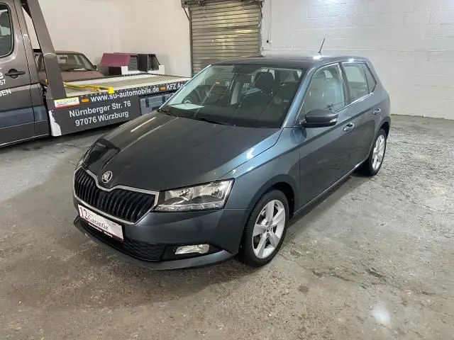 Photo 1 : Skoda Fabia 2020 Essence