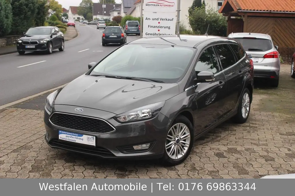 Photo 1 : Ford Focus 2017 Petrol