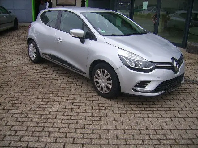 Photo 1 : Renault Clio 2018 Petrol