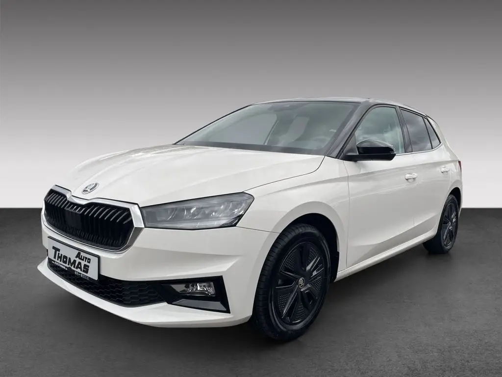 Photo 1 : Skoda Fabia 2023 Petrol