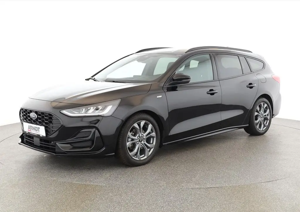 Photo 1 : Ford Focus 2023 Petrol