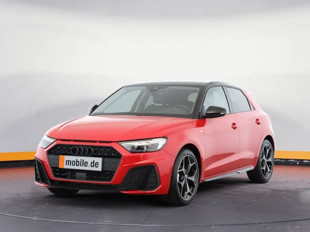 Photo 1 : Audi A1 2023 Essence