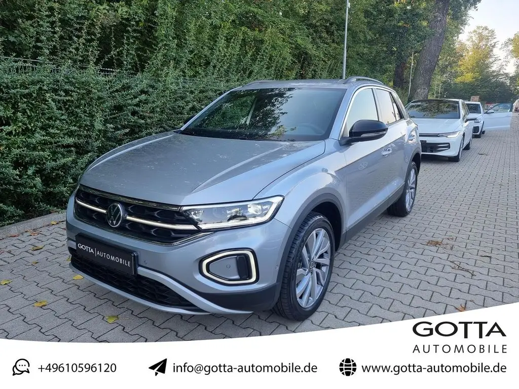 Photo 1 : Volkswagen T-roc 2024 Petrol