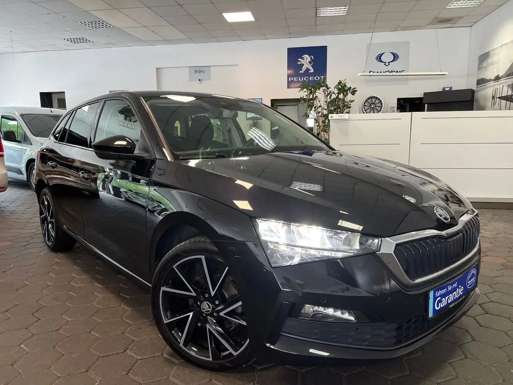 Photo 1 : Skoda Scala 2021 Essence