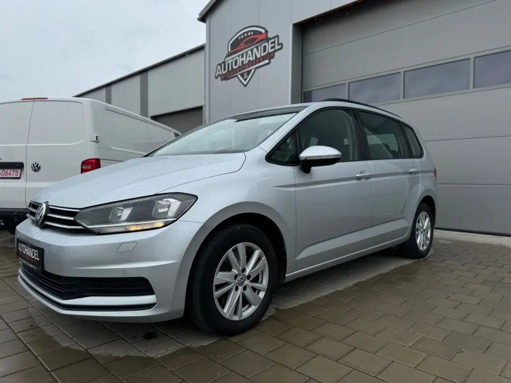 Photo 1 : Volkswagen Touran 2020 Diesel