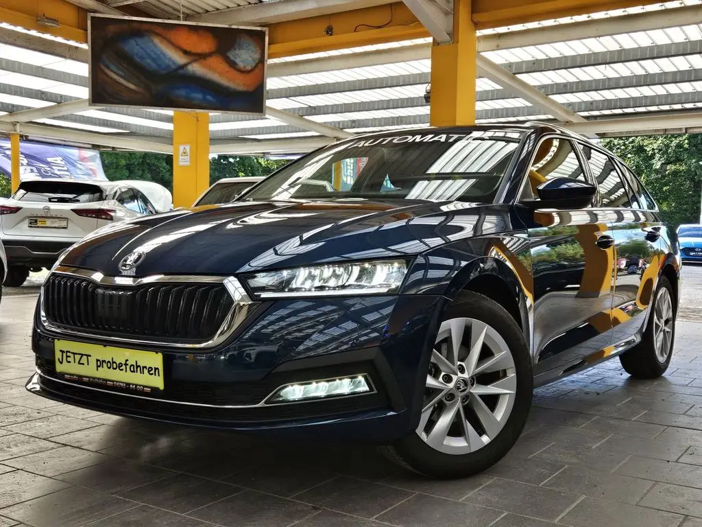 Photo 1 : Skoda Octavia 2024 Hybride