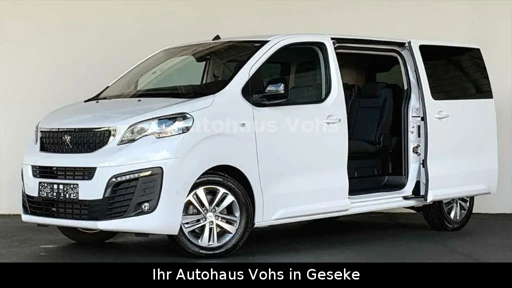 Photo 1 : Peugeot Traveller 2024 Diesel