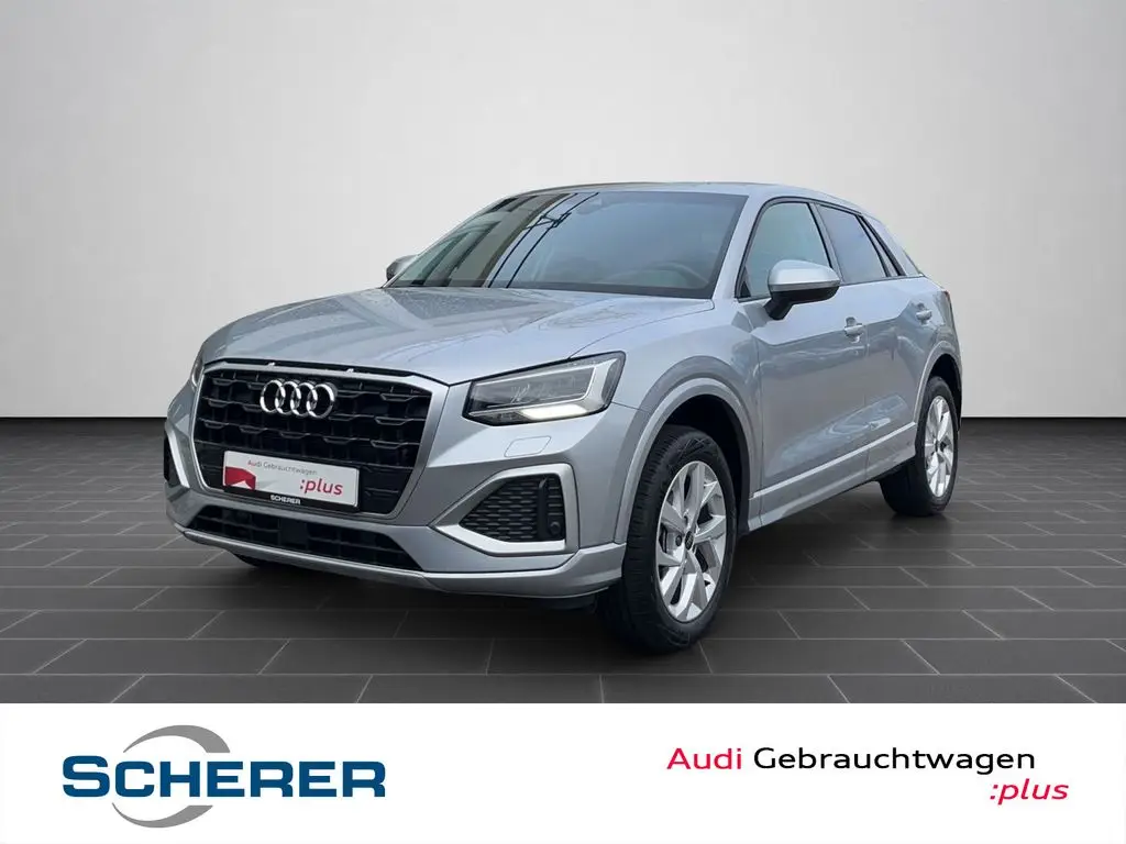 Photo 1 : Audi Q2 2024 Essence