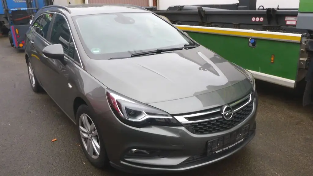 Photo 1 : Opel Astra 2019 Diesel