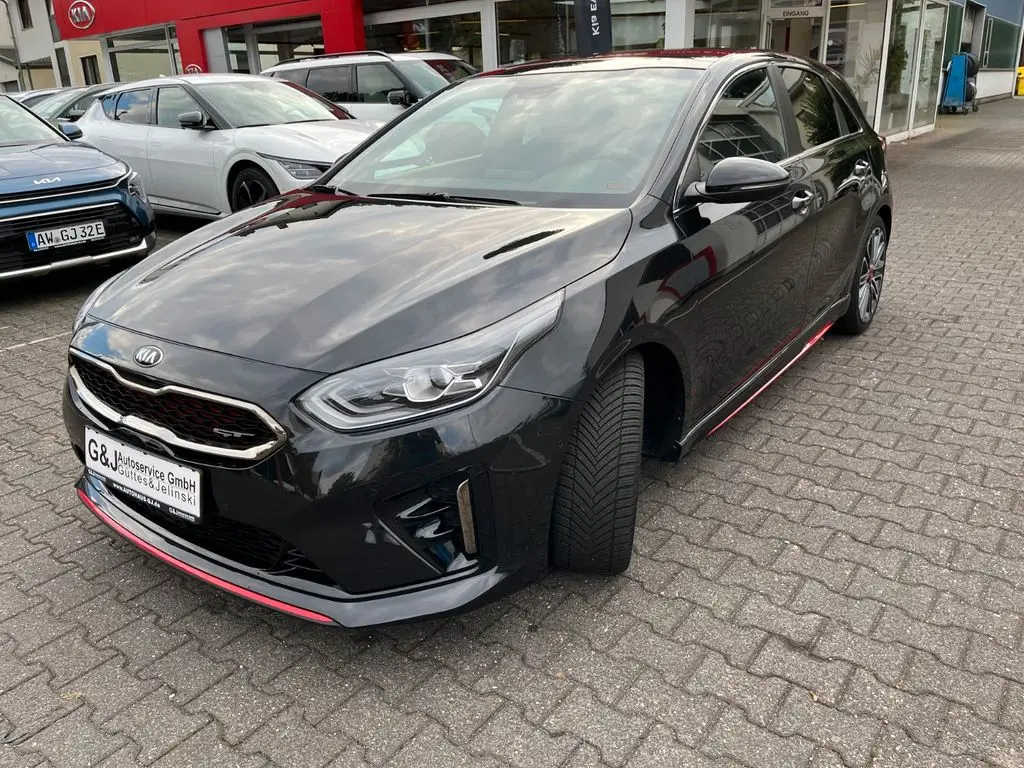 Photo 1 : Kia Ceed 2021 Petrol