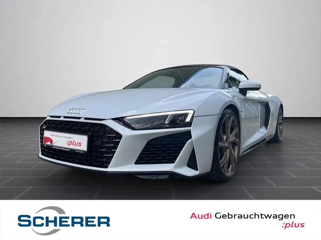 Photo 1 : Audi R8 2021 Petrol