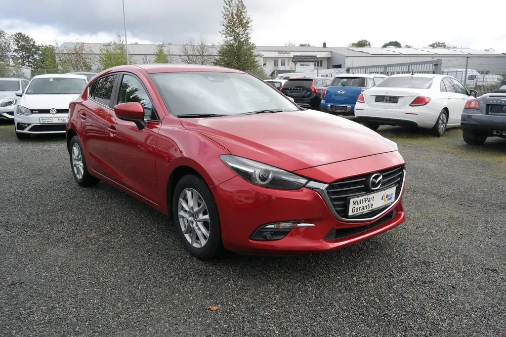 Photo 1 : Mazda 3 2017 Essence