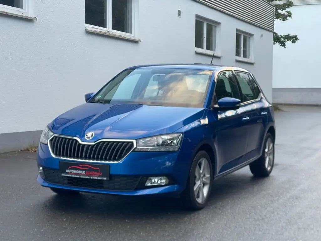 Photo 1 : Skoda Fabia 2019 Essence