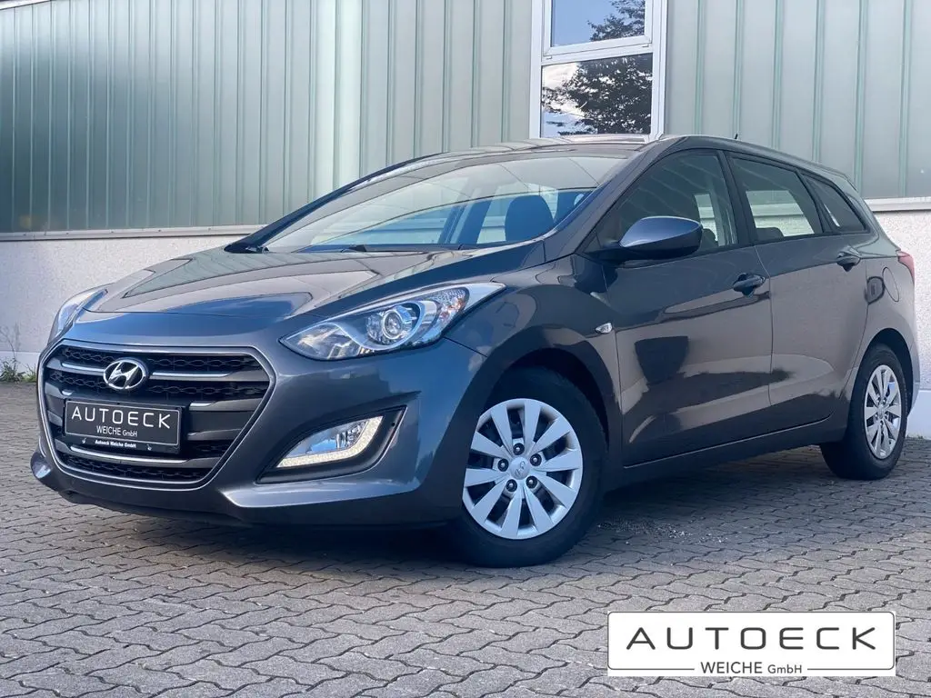 Photo 1 : Hyundai I30 2016 Diesel