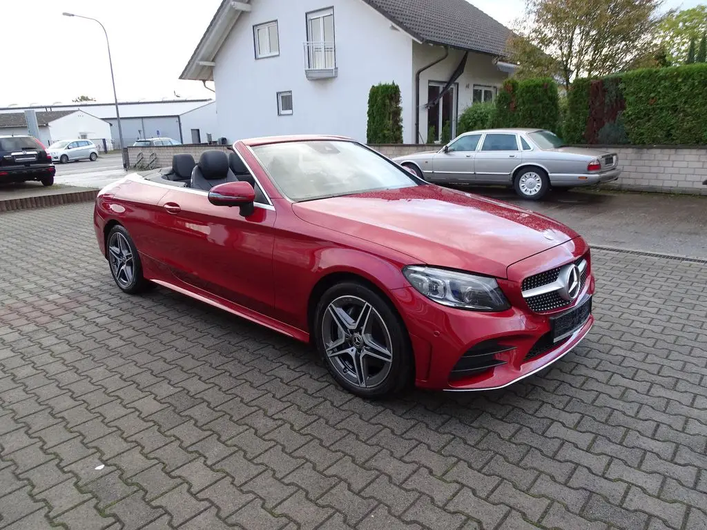 Photo 1 : Mercedes-benz Classe C 2020 Petrol