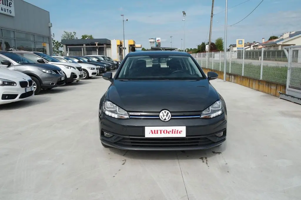 Photo 1 : Volkswagen Golf 2019 Autres