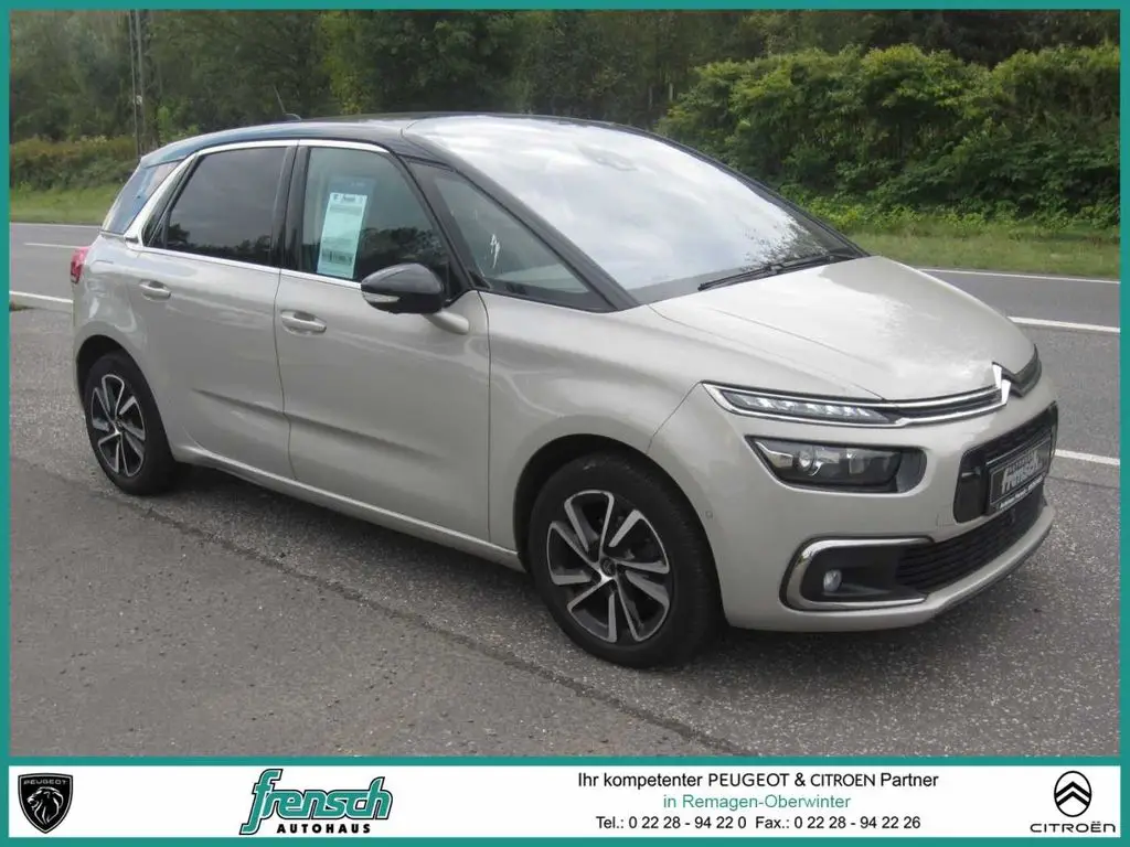 Photo 1 : Citroen C4 2018 Petrol