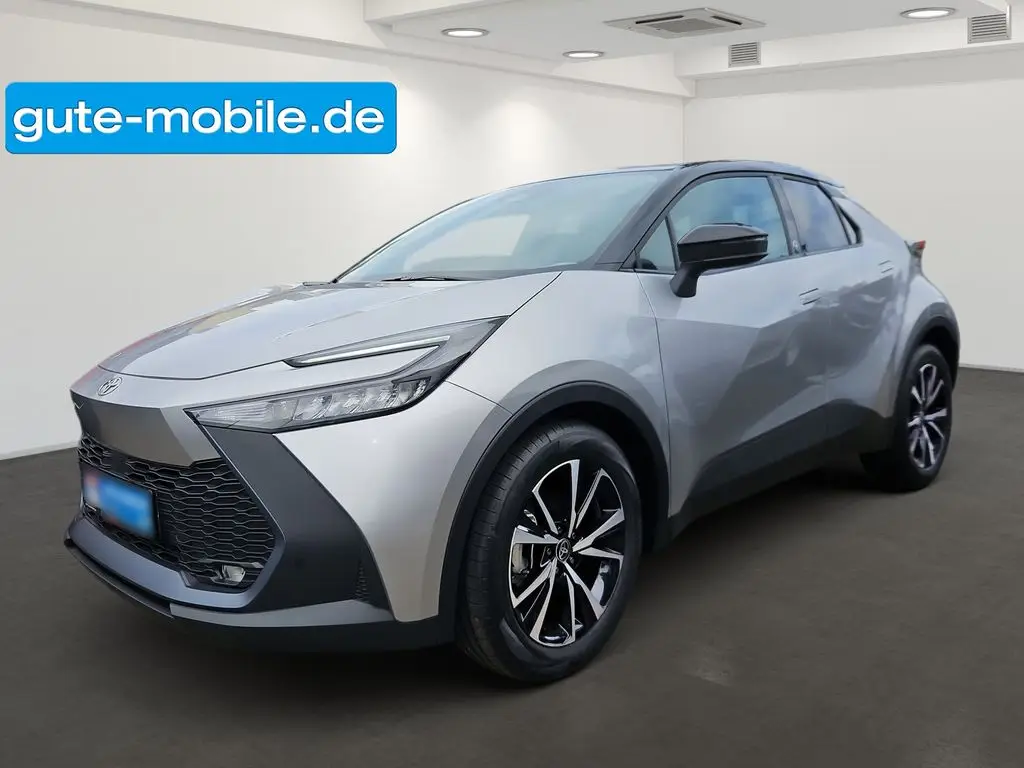 Photo 1 : Toyota C-hr 2024 Hybrid