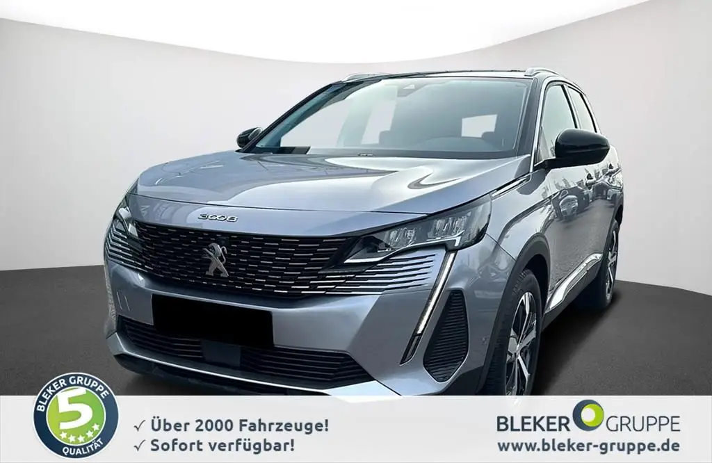 Photo 1 : Peugeot 3008 2021 Petrol