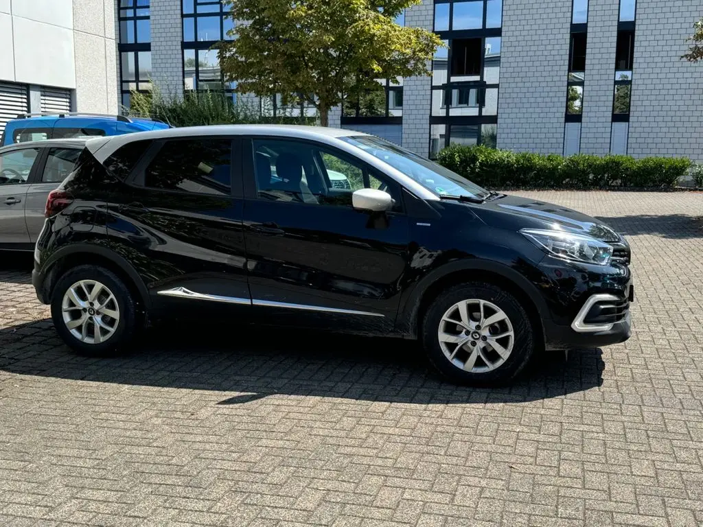 Photo 1 : Renault Captur 2018 Petrol