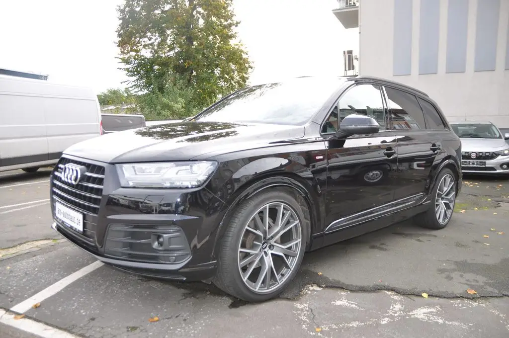 Photo 1 : Audi Q7 2018 Diesel