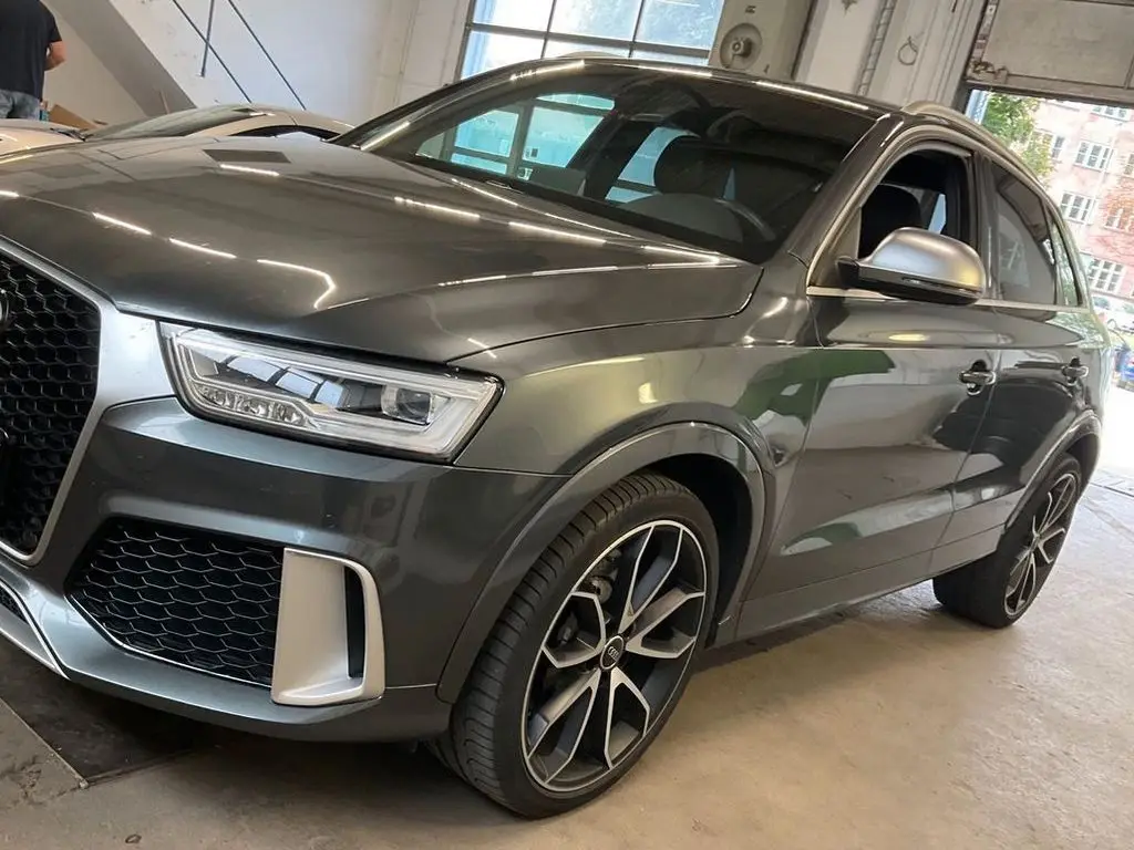 Photo 1 : Audi Rsq3 2016 Essence