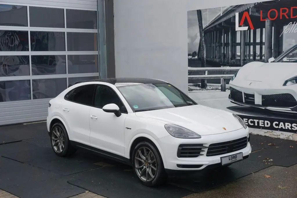 Photo 1 : Porsche Cayenne 2023 Hybride