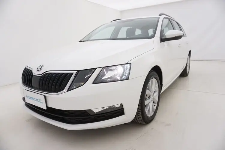 Photo 1 : Skoda Octavia 2020 Autres