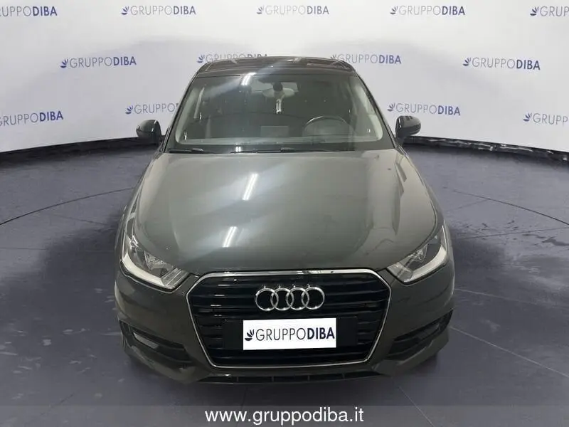 Photo 1 : Audi A1 2016 Petrol