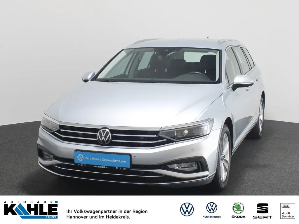 Photo 1 : Volkswagen Passat 2022 Diesel