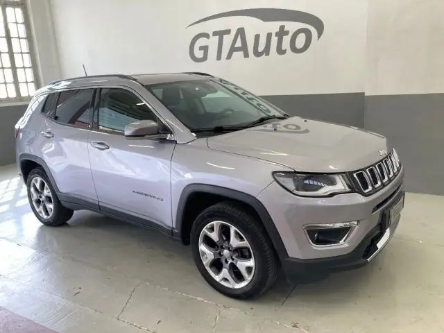 Photo 1 : Jeep Compass 2020 Diesel