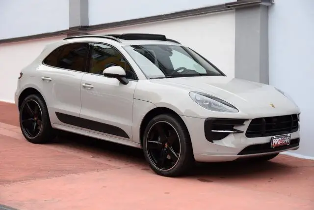 Photo 1 : Porsche Macan 2020 Essence