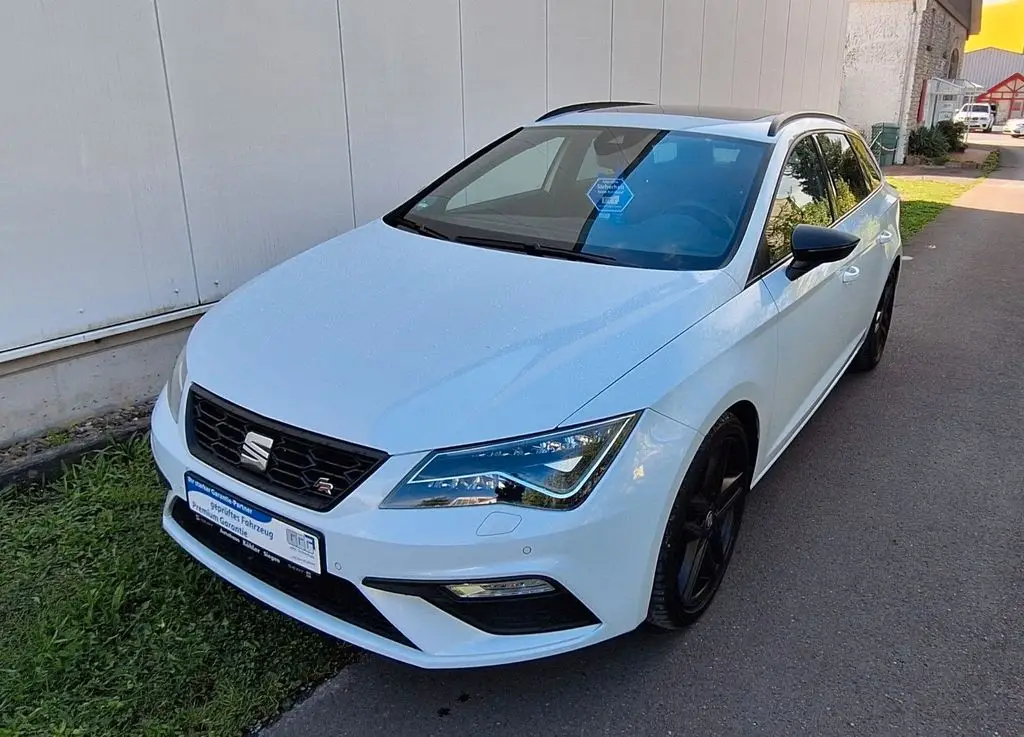 Photo 1 : Seat Leon 2020 Essence