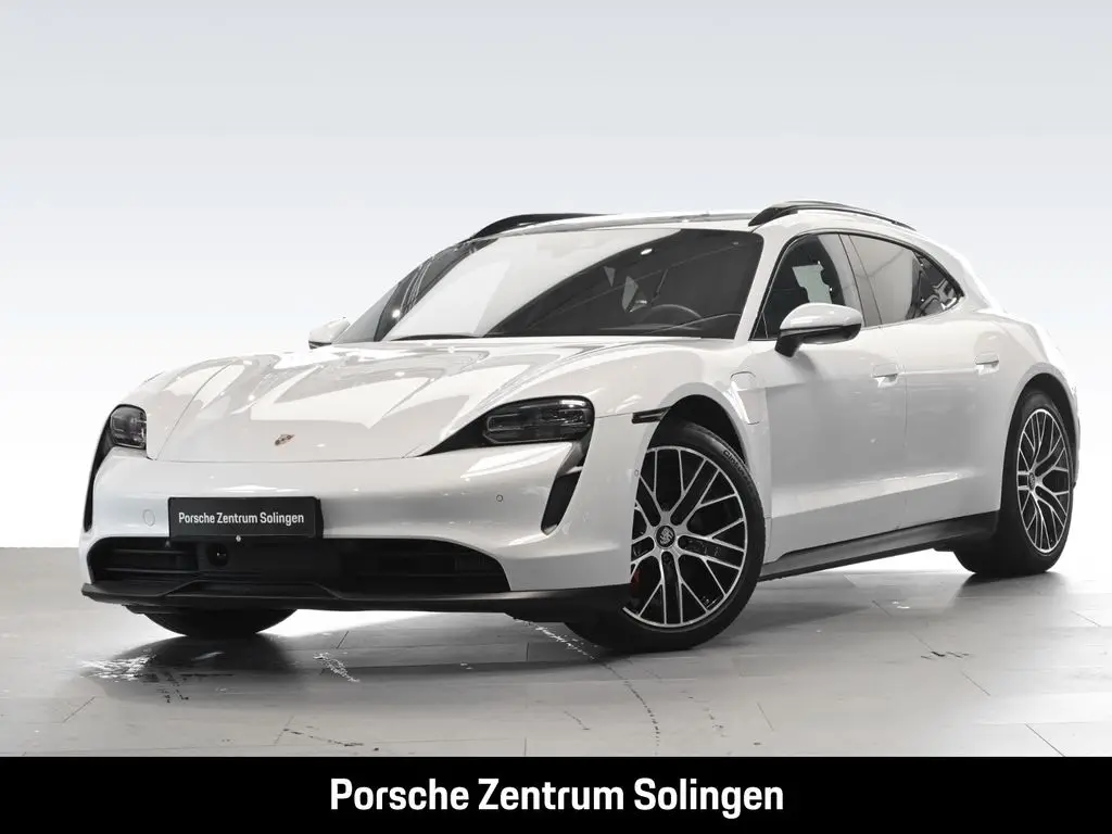 Photo 1 : Porsche Taycan 2023 Non renseigné