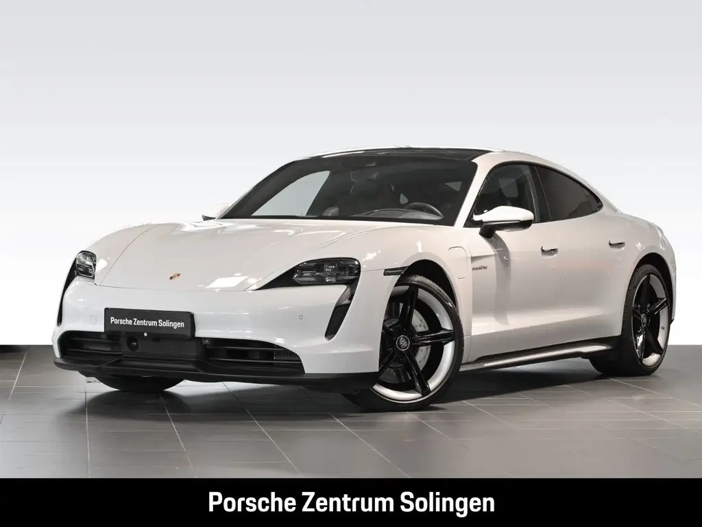 Photo 1 : Porsche Taycan 2023 Non renseigné