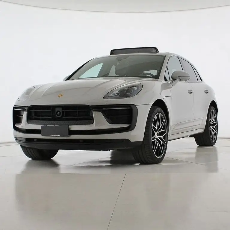 Photo 1 : Porsche Macan 2022 Petrol