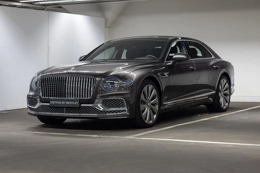 Photo 1 : Bentley Flying Spur 2022 Essence