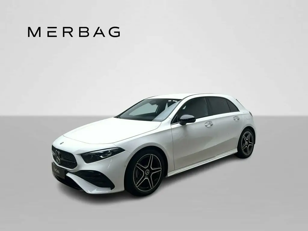 Photo 1 : Mercedes-benz Classe A 2024 Petrol