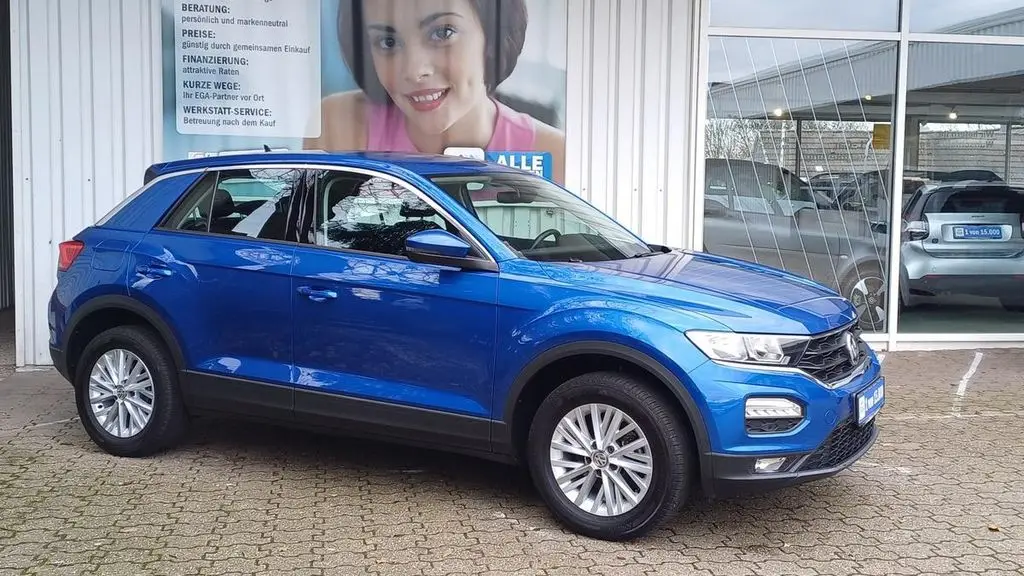 Photo 1 : Volkswagen T-roc 2019 Essence