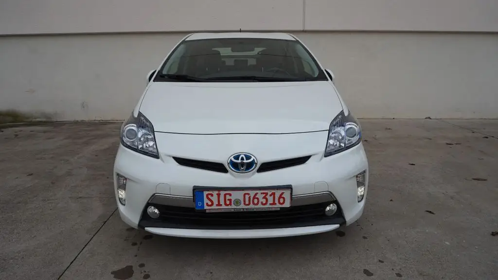 Photo 1 : Toyota Prius 2015 Hybrid